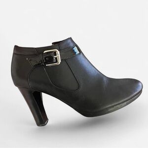 Lauren Ralph Lauren Maleah Leather Ankle Bootie Black‎ 3.5" Heel Side Zip Sz 7